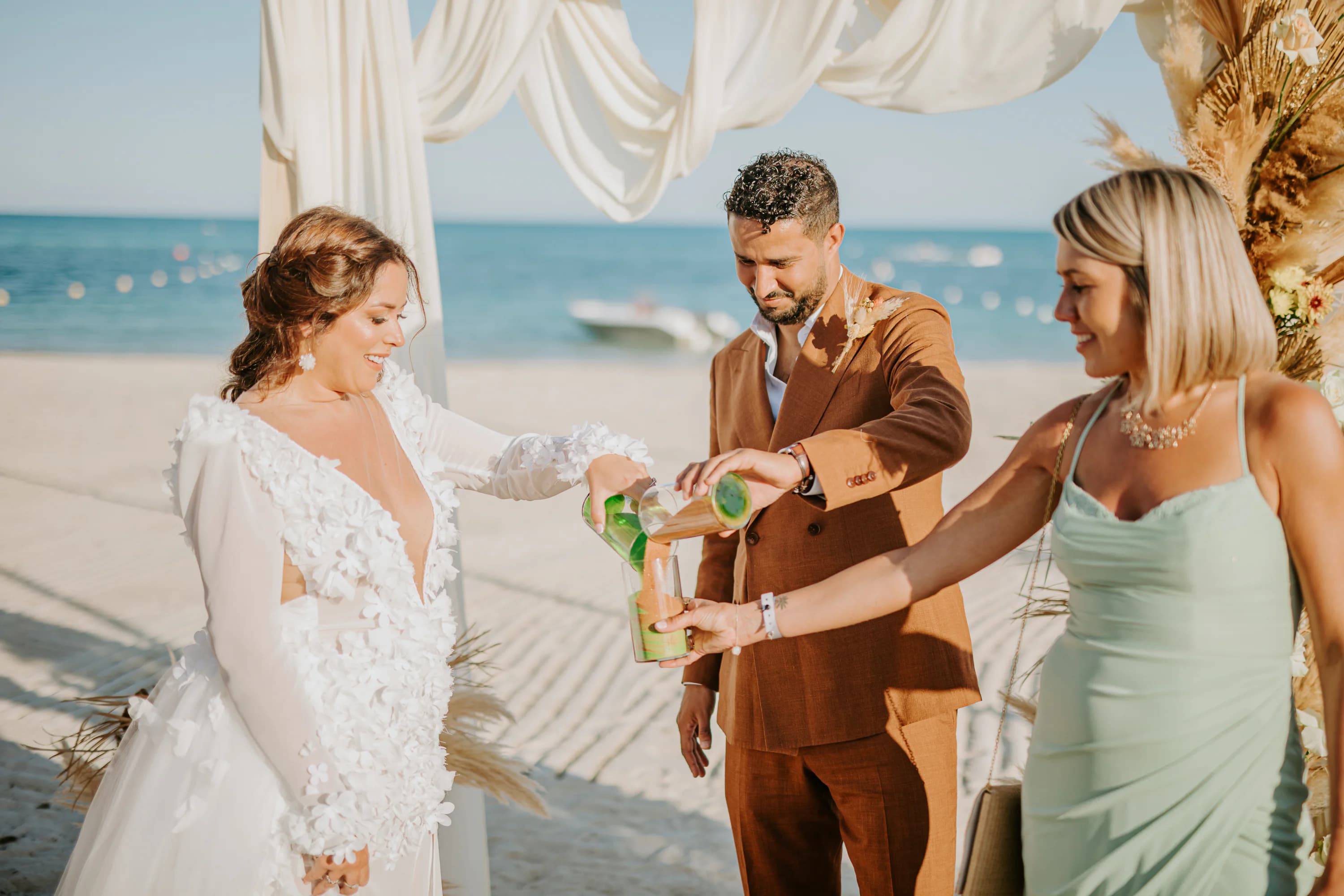 Azeddine & Mayanna
